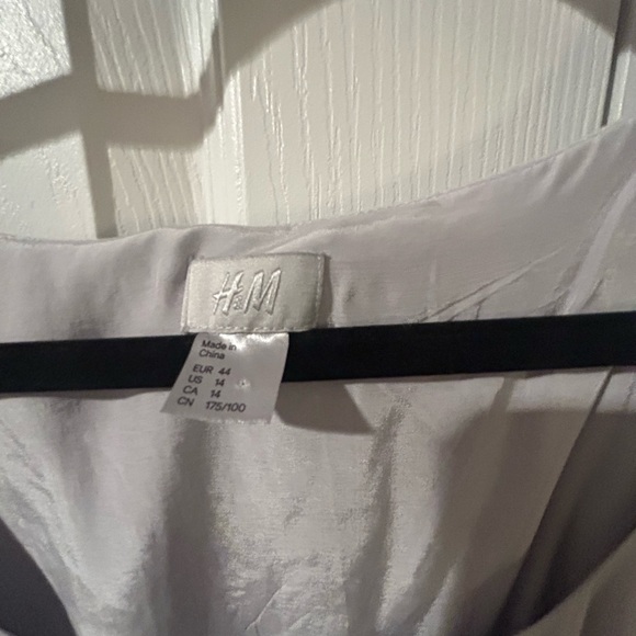 Color block dress - Picture 2 of 3